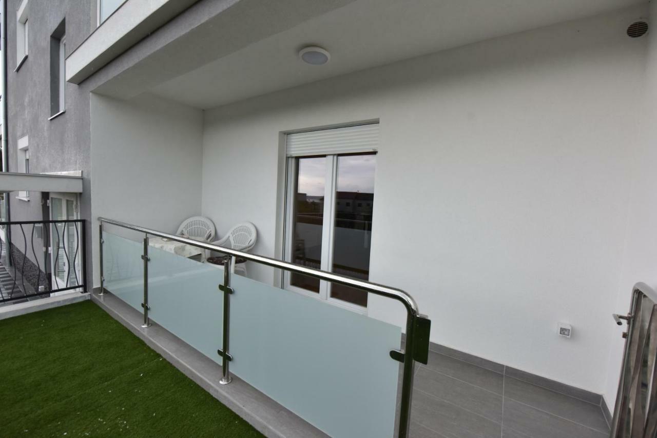 Family Apartments Podsolarsko Szybenik Zewnętrze zdjęcie